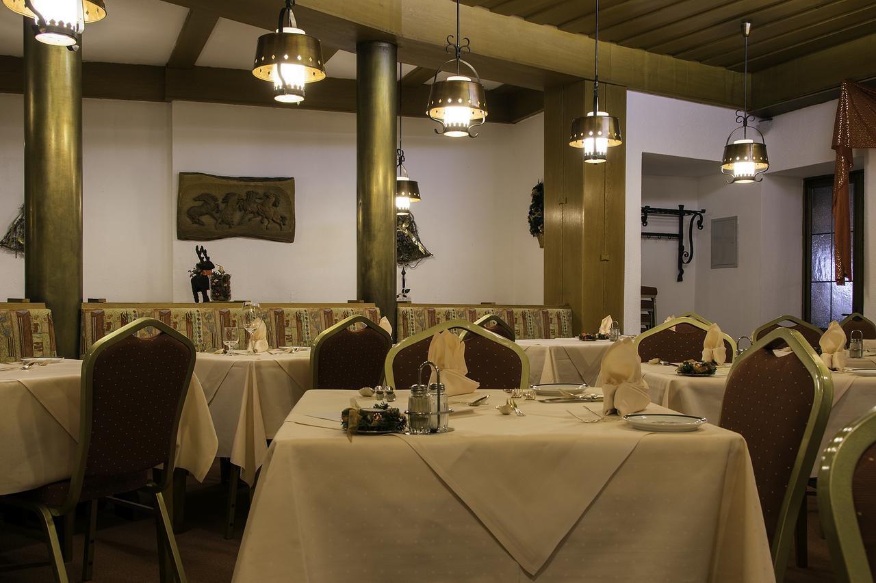 Post-Hotel Mittenwald Bagian luar foto